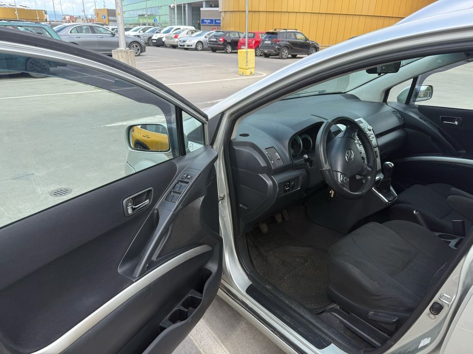 Продавам Toyota Corolla verso 2005, 1.8, 129 к.с., газ