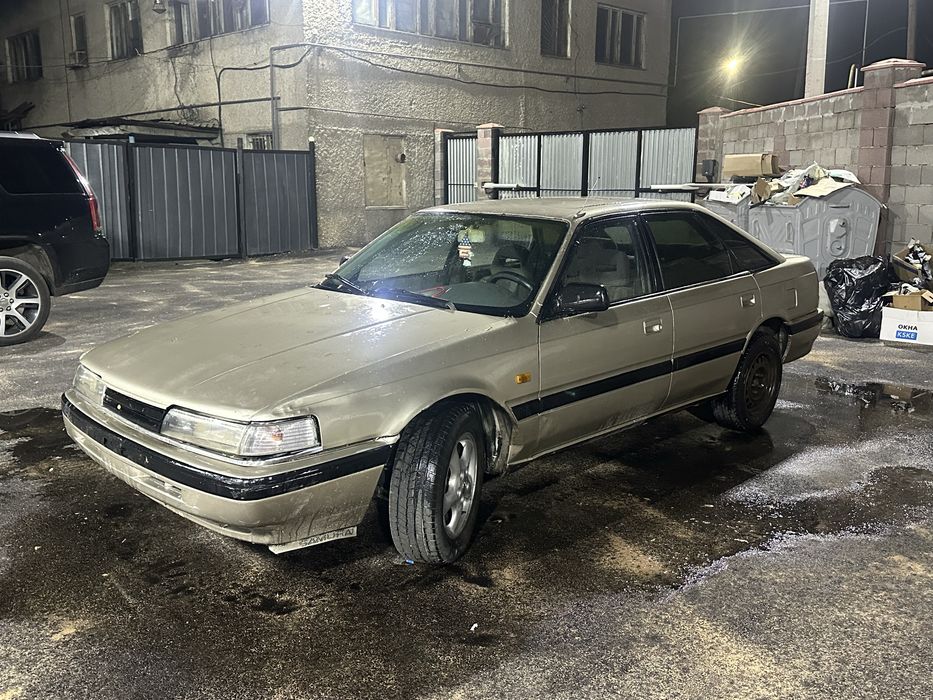 Mazda 626 год 1989