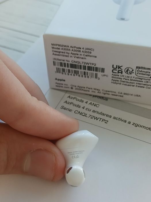 AirPods 4 ANC – folosite rar, stare excelentă