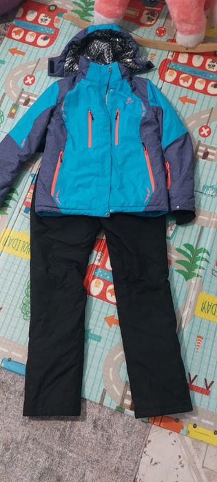 Горнолыжный костюм