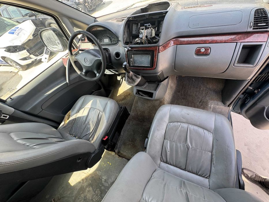 Dezmembrez Vito 639 Extra Long 2.2 CDI om646 Manual Locuri Piele