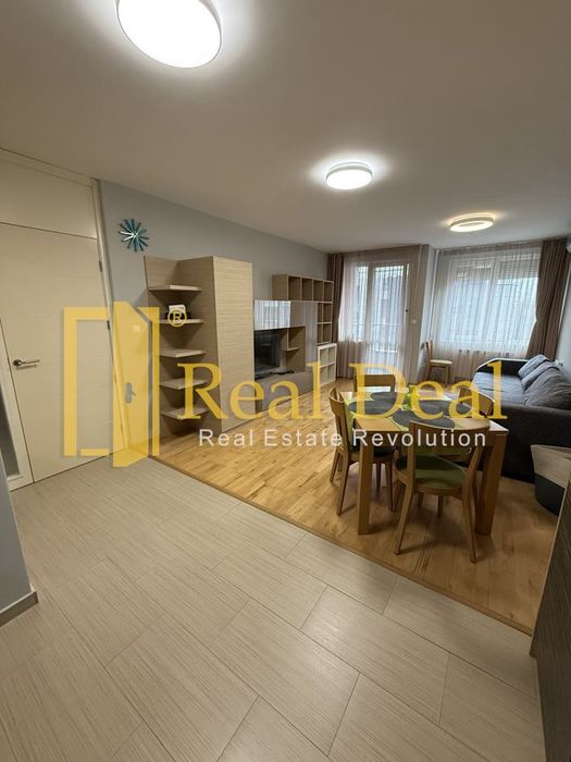 Дава се под наем Двустаен апартамент в София, Студентски град - 65 кв.м за 700 € - Снимка #2