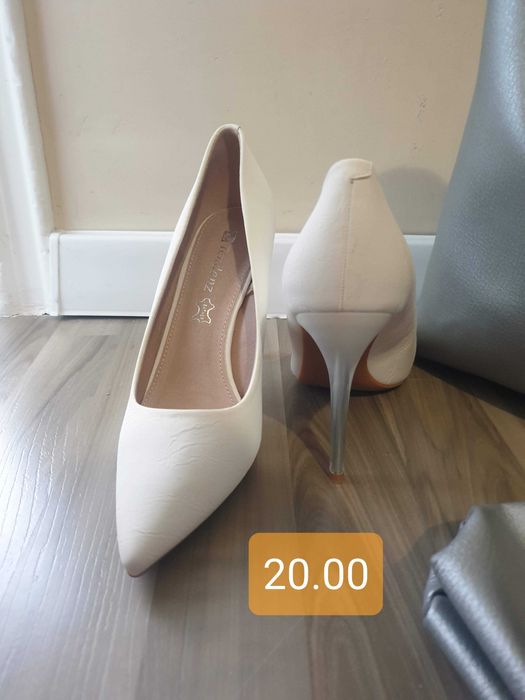 Официални обувки на ток и чанта, комплект