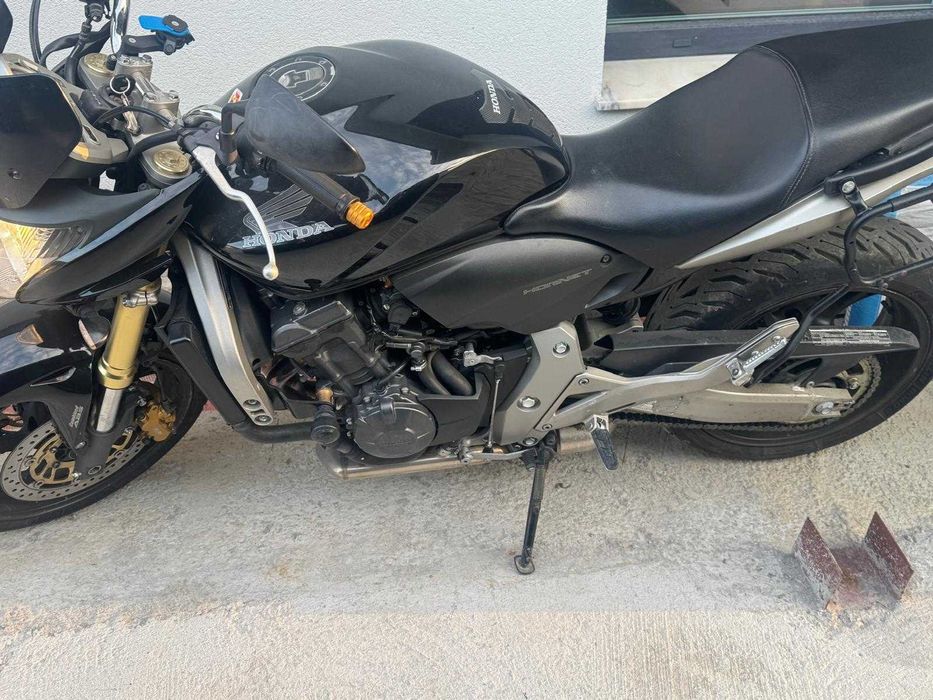 se vinde motocicleta Honda Hornet CB600 F 2007