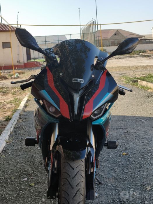 Bmv 400cc sotiladi