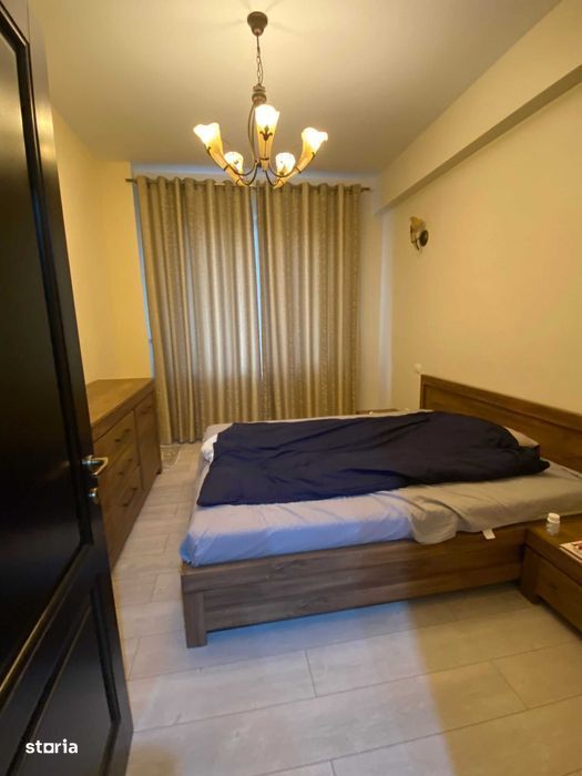 Apartament 2 camere decomandat, etaj 35, Hlincea, baie cu geam, bloc 2