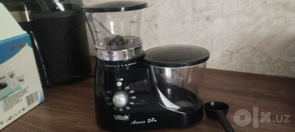 Продам кофемолку Vitek