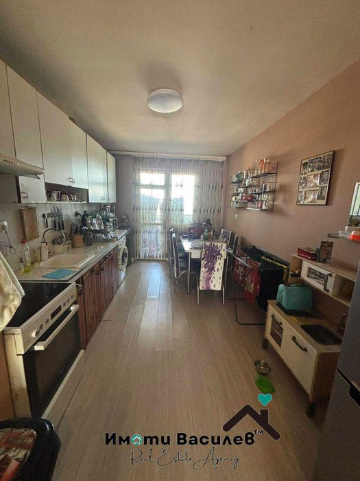 Продава се Тристаен апартамент в София, Център - 94 кв.м за 1275 €/кв.м - Снимка #1