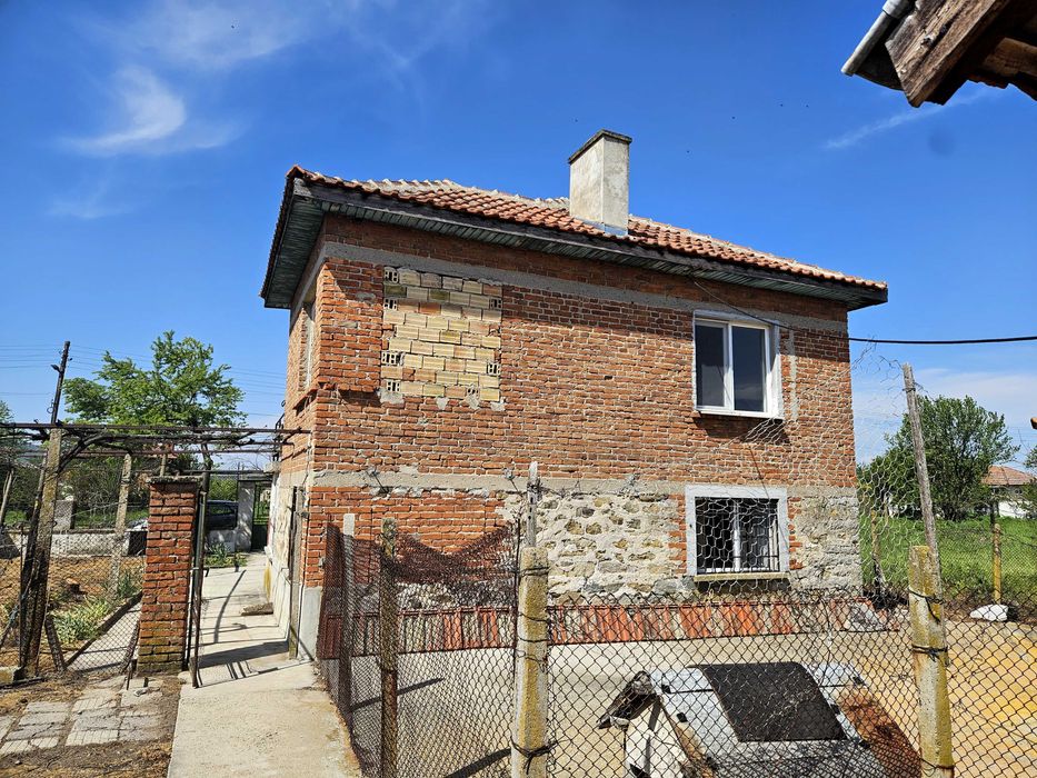 Продава се Къща в с. Крумово, Област Ямбол - 80 кв.м за 332 €/кв.м - Снимка #9