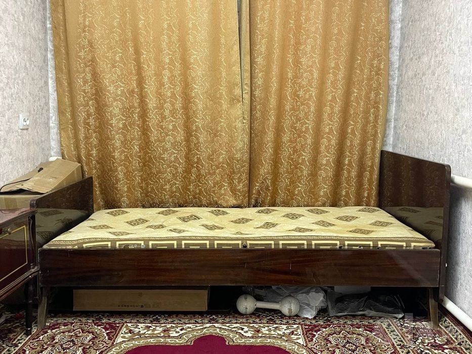 1 kishilik Divan
