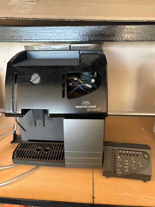 Кафе машина Solis Master 4000 на части