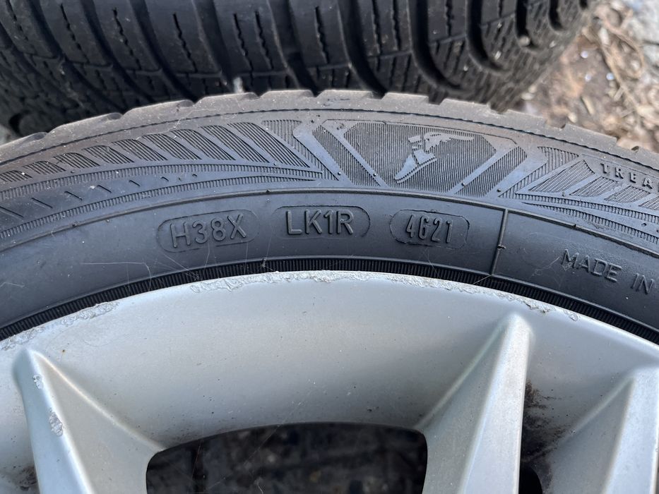 Оригинални джанти със всесезонни гуми GOODYEAR 15" 5х100 SEAT