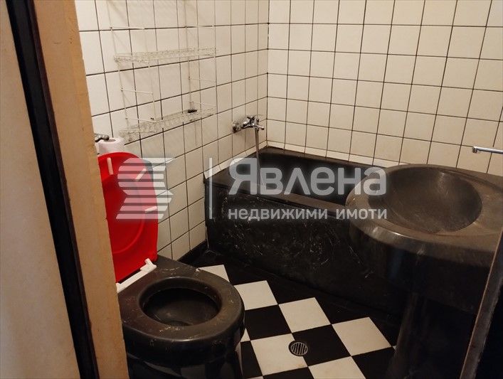 Тристаен апартамент