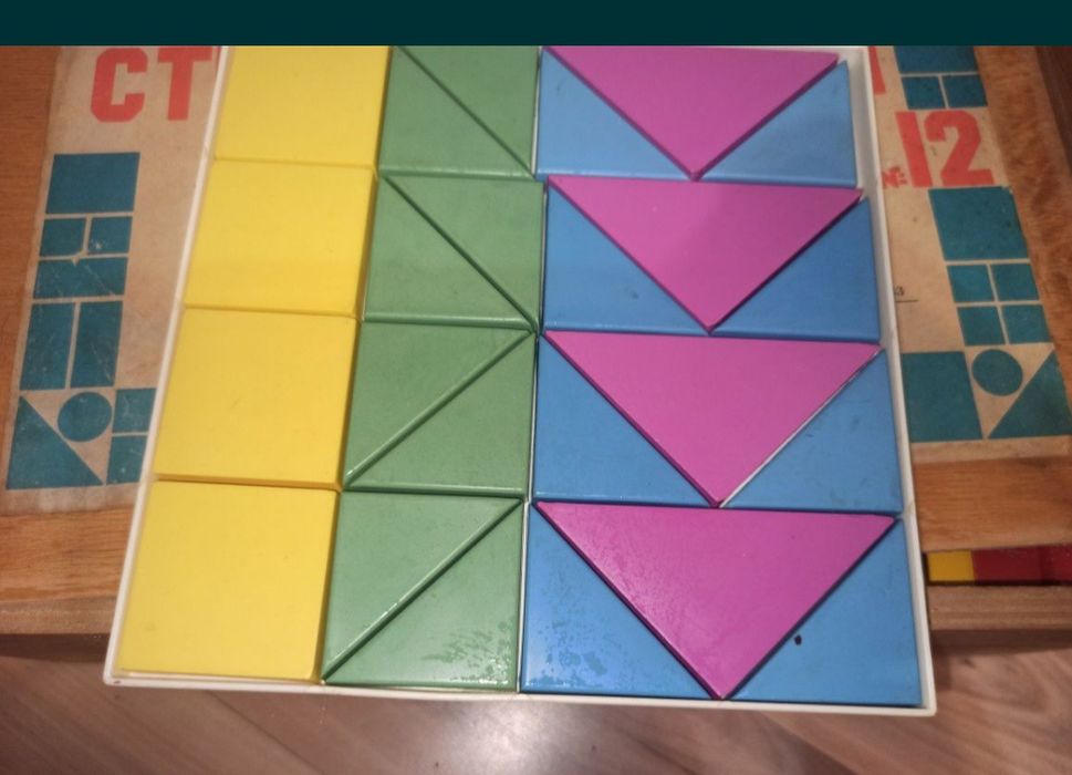 Продам игрушки, конструкторы деревянные,музыкальные игрушки