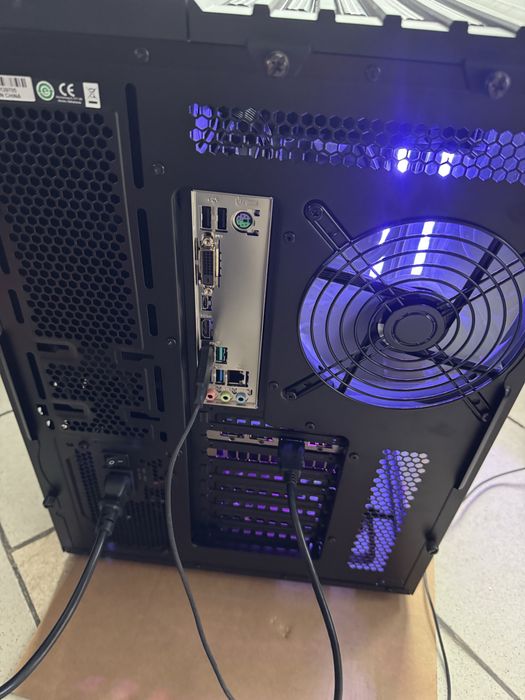 НОВ геймърски компютър i7 8х3.6ghz/32ram/8video/ssd1tb+hdd3tb