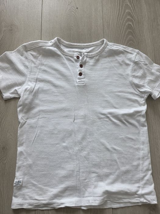 Set băiat vară tricou alb Reserved + pantaloni scurți bleumarin bumbac 134–140 cm