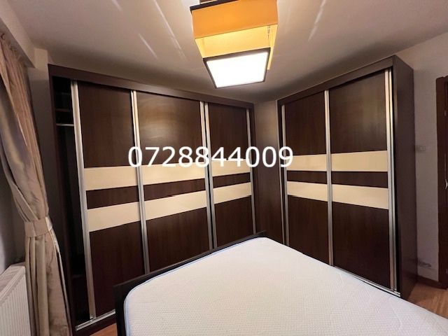 Proprietar, inchiriez 2 camere, centrala, Ramnicu Valcea, Dristor