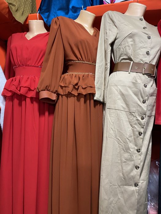 Продам женские одежды