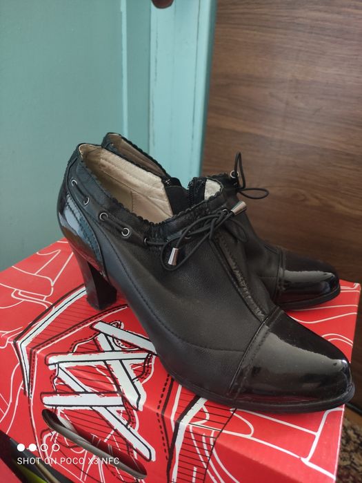 Туфли полуботинки