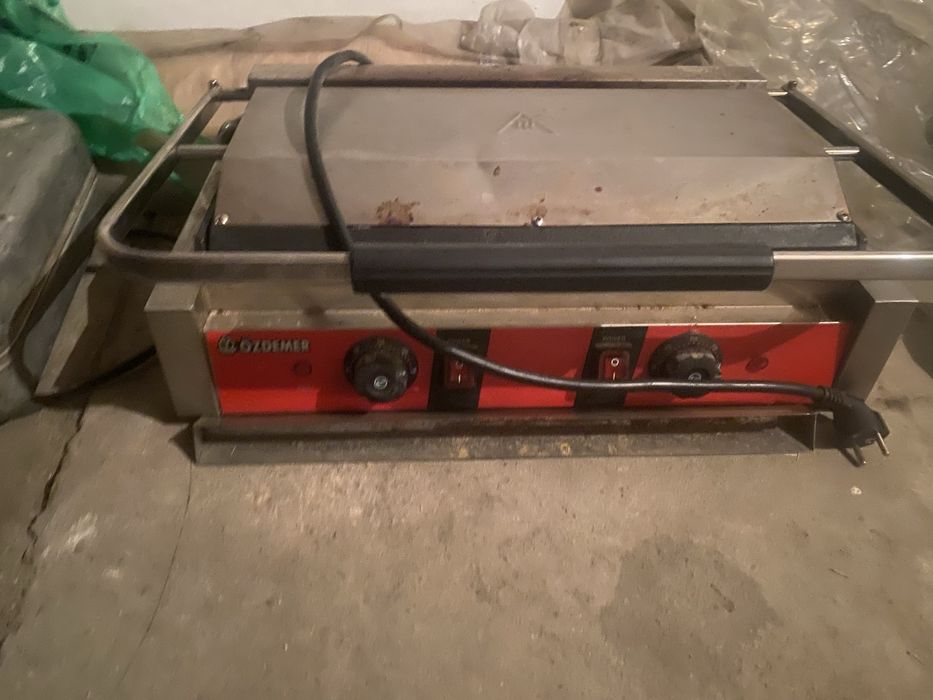 Продам гриль опарат и тостор для донера