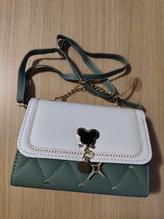 Чанти в разнообразен асортимент