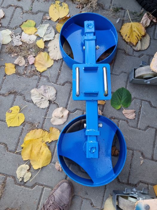 Roata dubla plug reversibil reglabila import preț 850 lei se poate tri