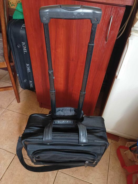 Куфари различни модели