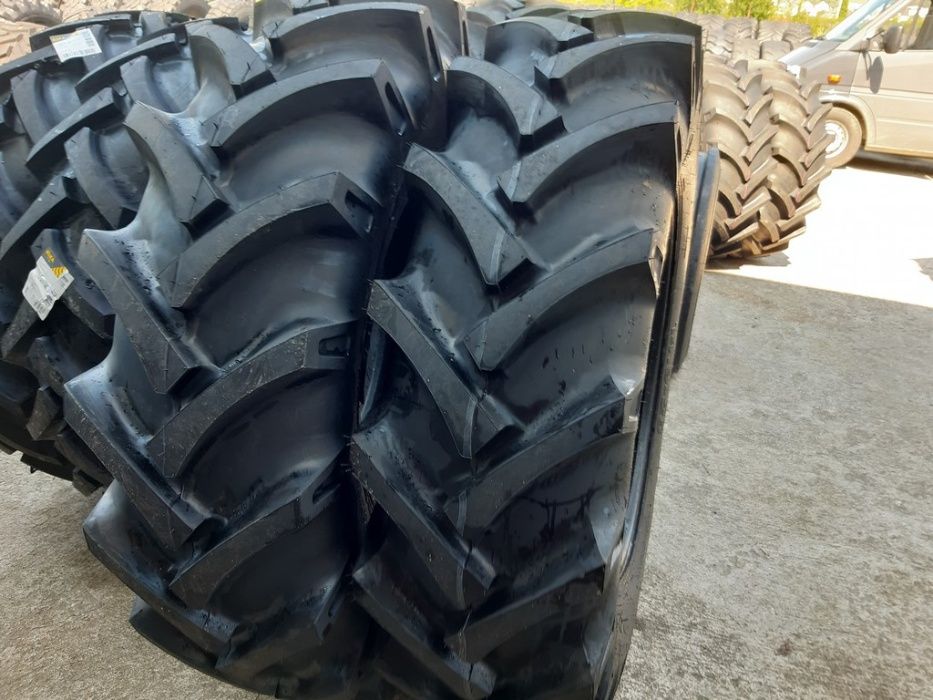 Anveope noi 14.9-28 Cauciucuri agricole de FIAT 445 garantie