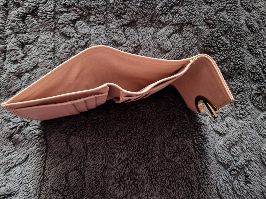 Portofel Musette piele roz pudrat