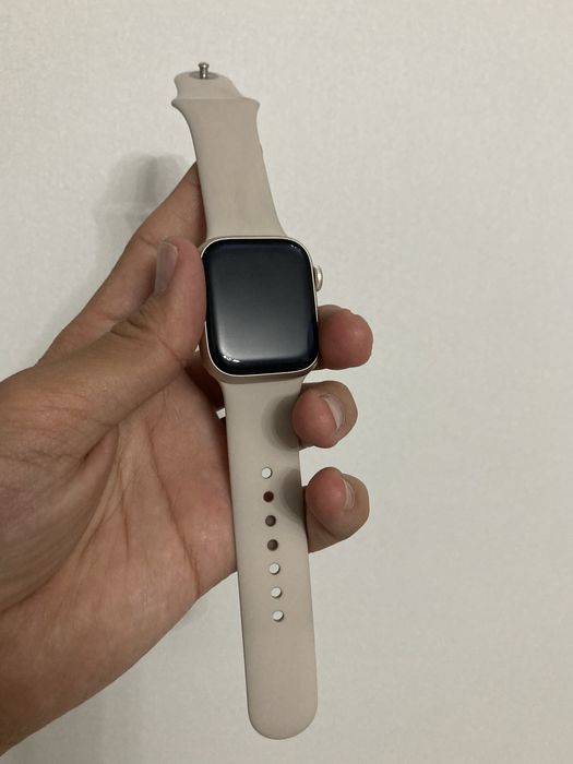Apple watch series 8