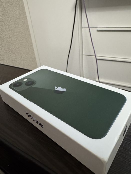Продам iphone 13