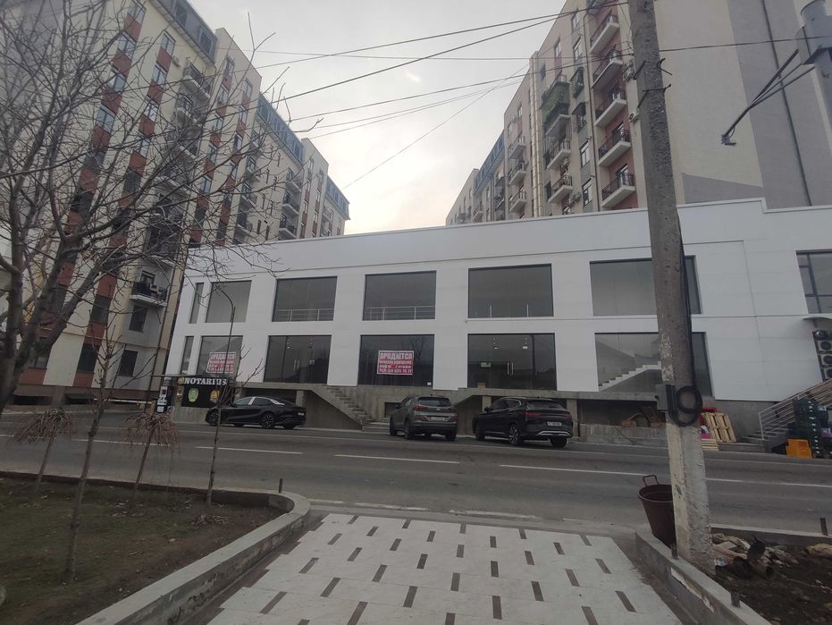 Продаётся коммерческая недвижимость 312 м²  1–2 этаж