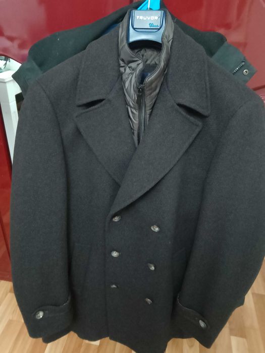 Продам новое пальто осень зима