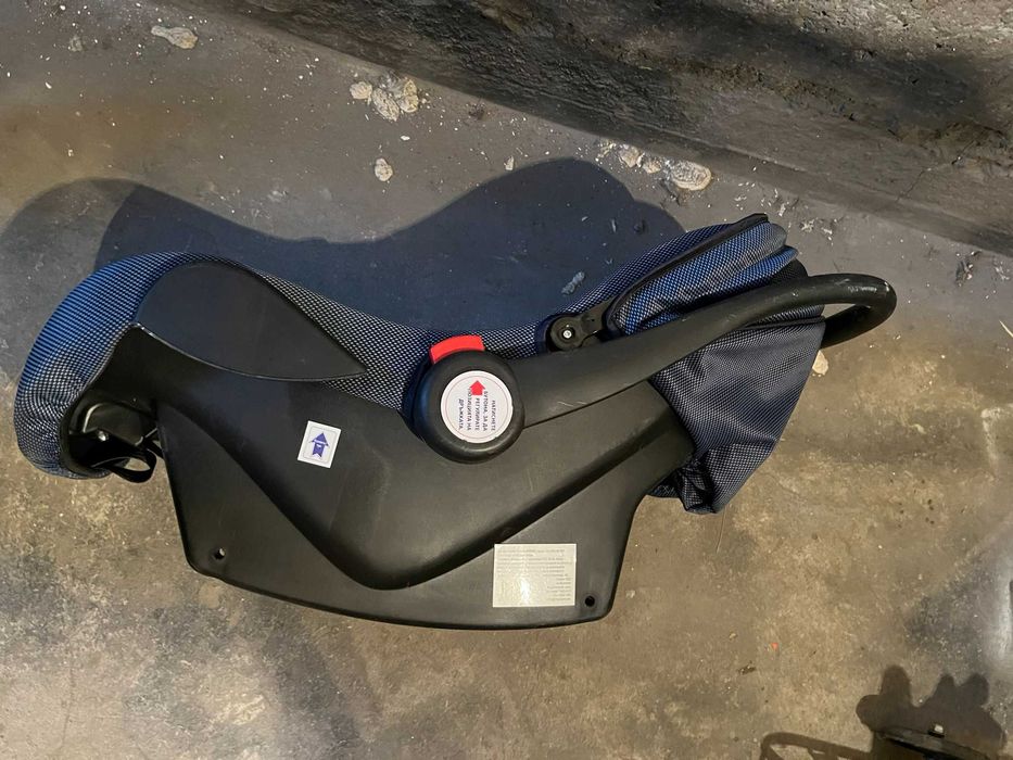 Продавам детско столче за кола