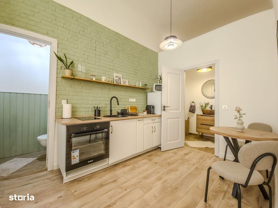 Apartament ultrafinisat, clădire monument istoric – Central