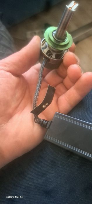 Лед крушки с вентилатор H7