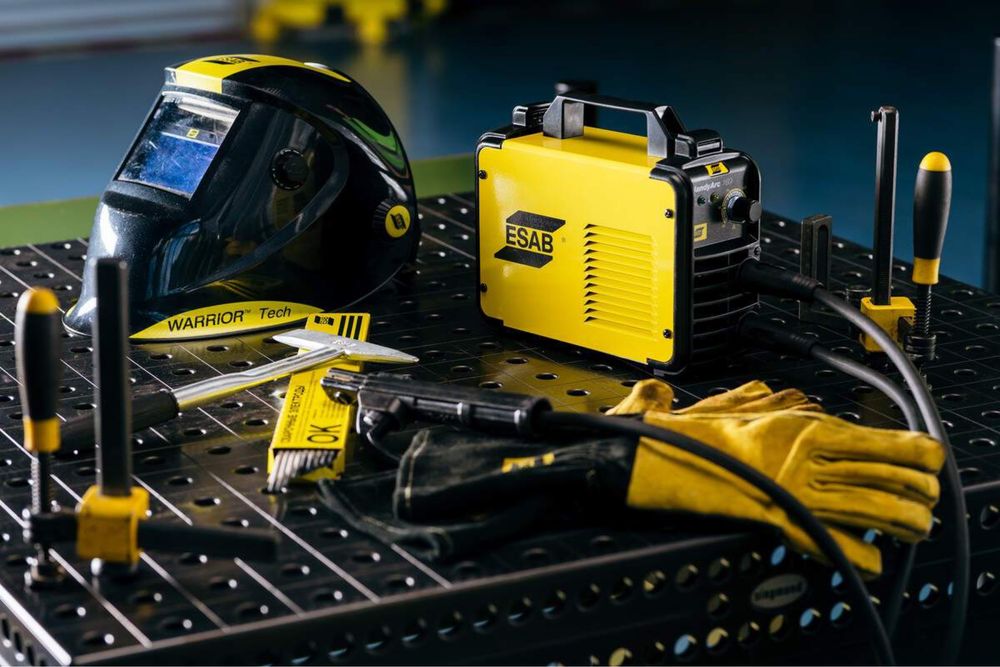 Сварочный инверторный аппарат Esab ARC 160I