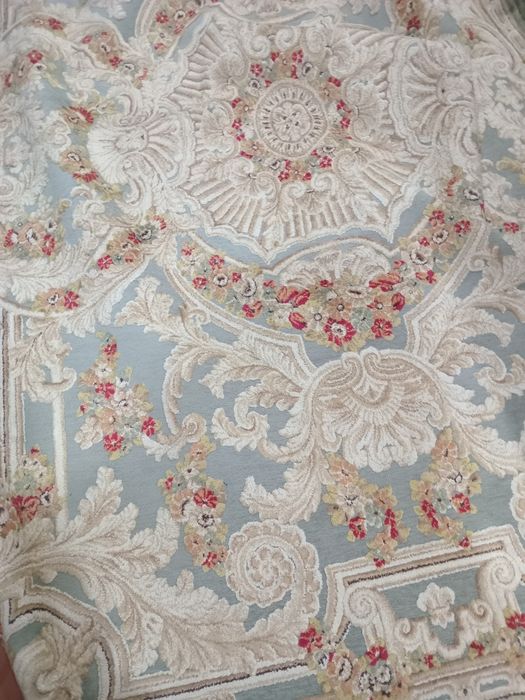 Продам ковры  разные