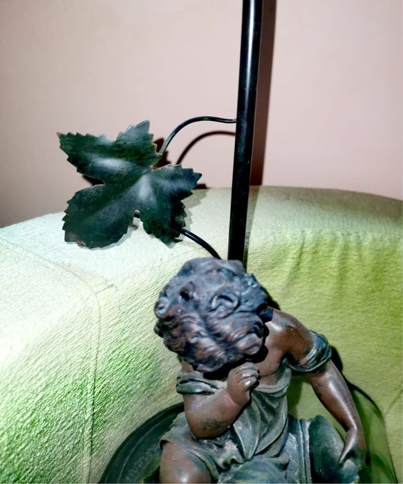 Антикварна Ар Нуво настолна лампа фигура дизайн Муро / copy A Morea