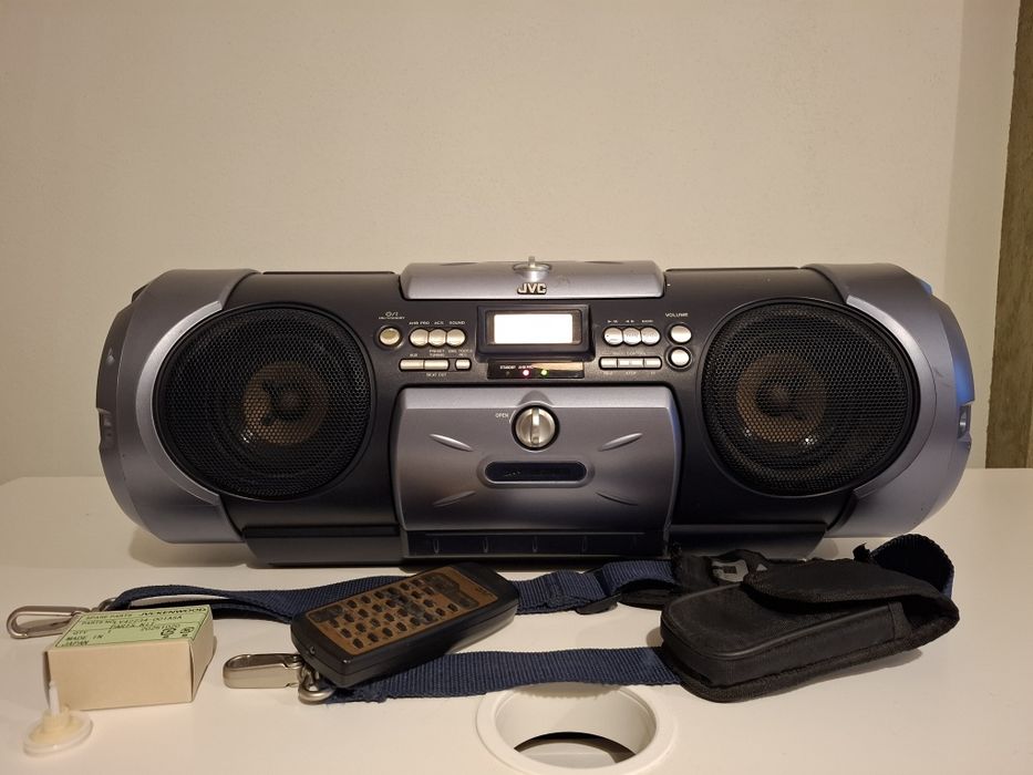 Boombox  JVC RV-B55