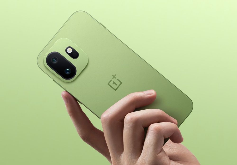 Oneplus 15t UNICAT!