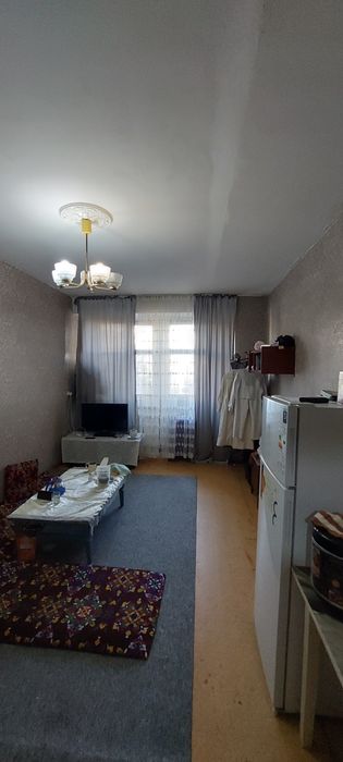 1 ком. квартира (1/3/9). Сергели 4. Бывшее общежитие. Метро - 500 м