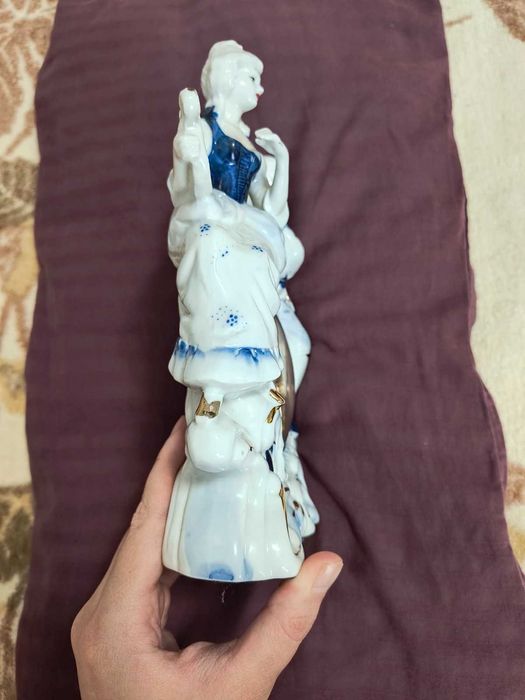 Порцеланов часовник