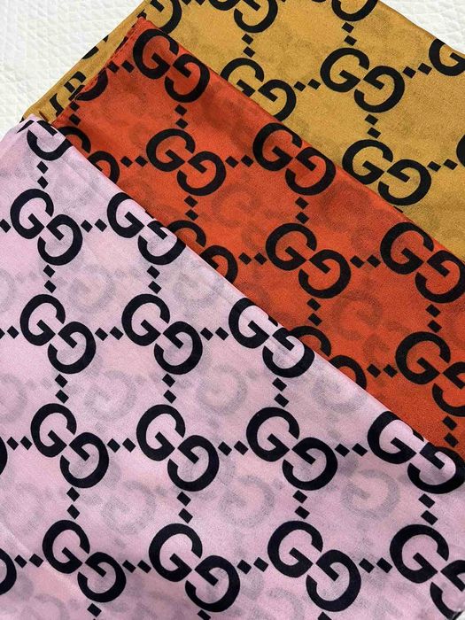 GUCCI Дамски шалове