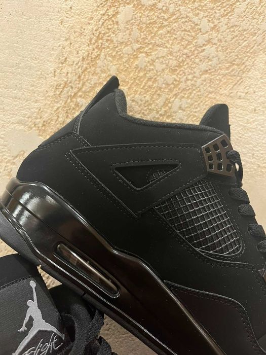 Мъжки кецове Nike Air Jordan 4 Retro "Black Cat" – Размер 45