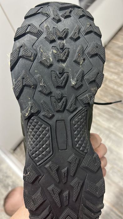 Зимняя кроссовка