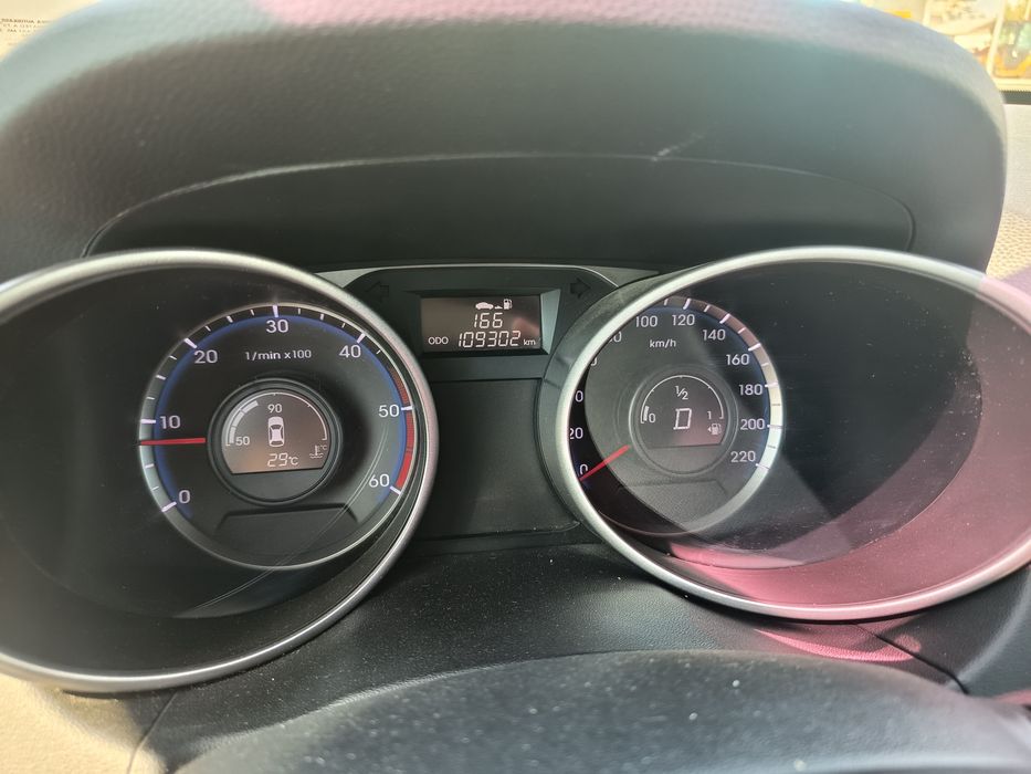 Hyundai ix35 automat cu 111000 km 4x4