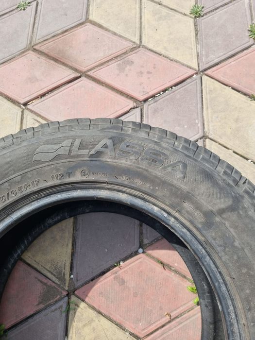 Продам резину на авто