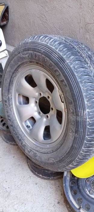 Шины запасной оригинал 265/65/R17