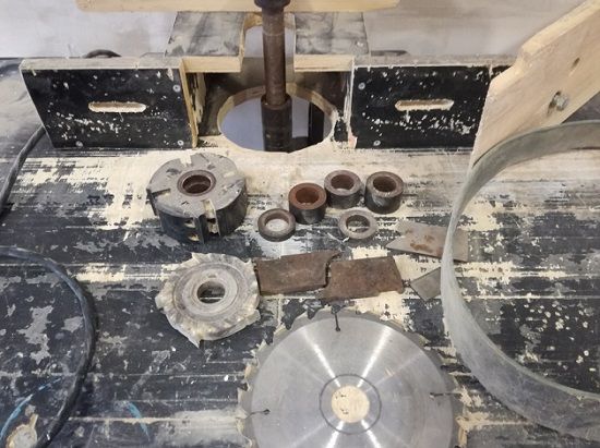 Дърводелска фреза + Фрезови глави и ножове монофазна